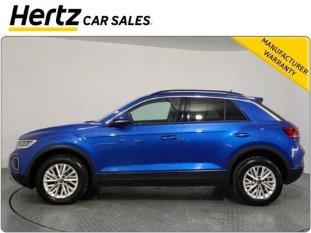 2023 Volkswagen T-Roc LIFE TDI 2.0 Diesel Manual €27,495 thumbnail