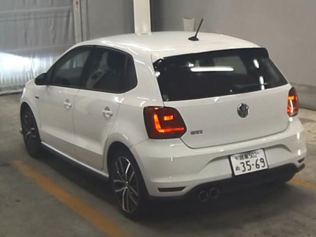 2015 Volkswagen Polo  €13,950 thumbnail