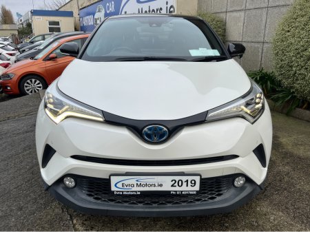 2019 Toyota C-HR SOL AUTOMATIC HYBRID 1.8 PETROL //HIGH SPEC//HEATED HALF LEATHER SEATS//KEYLESS ENTRY//REVERSE CAMERA// €20,950