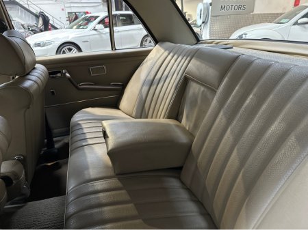 1970 Mercedes-Benz 280 280 SE AUTO VINTAGE €24,950 thumbnail