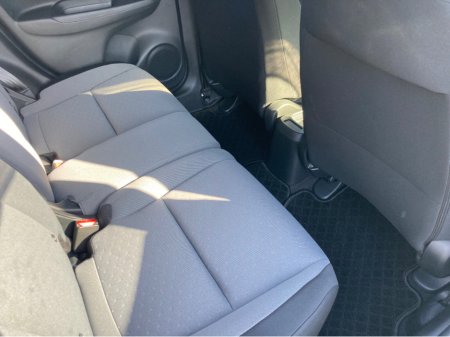 2020 Honda Fit 1.5i Petrol Hybrid Automatic €18,250 thumbnail