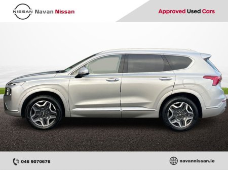 2022 Hyundai Santa Fe 1.6 PHEV 4WD Executive Plus Auto €44,450