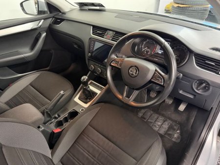 2021 Skoda Octavia AMB 1.0tsi 115HP 4DR €17,777 thumbnail