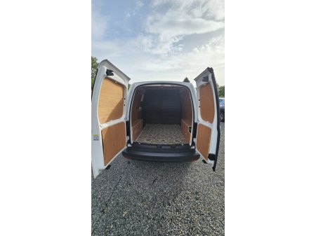 2018 Volkswagen Caddy PV TDI 75HP MANUAL 5SPEED 5DR thumbnail