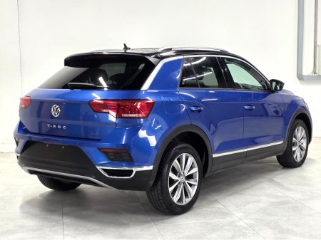 2020 Volkswagen T-Roc 2.0 TDi 150 Automatic - Android Auto, Rear Camera €24,900 thumbnail