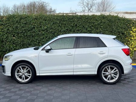 2019 Audi Q2 S-LINE 1.0 TFSI AUTO // FULL SERVICE HISTORY // HEATED S-LINE SEATS // REVERSE CAMERA // DIGITAL CLUSTER €21,950
