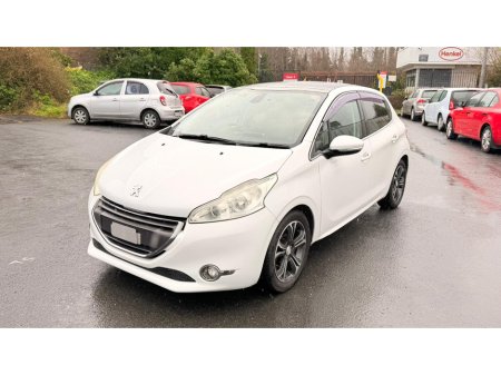 2013 Peugeot 208 1.6 THP 200 bhp GTi €6,999