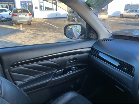 2020 Mitsubishi Outlander G 4WD HYBRID PLUG IN AUTOMATIC 2.4 PETROL //HIGH SPEC//LOW MILES//HALF LEATHER HEATED ELECTRIC SEATS//HEATED STEERING WHEEL// €24,950 thumbnail