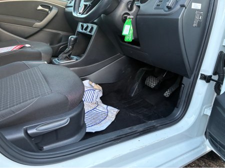 2014 Volkswagen Polo 1.2i TSI Petrol Automatic Comfortline €11,500 thumbnail