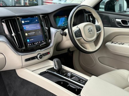 2022 Volvo XC60 B4 AWD MOMENTUM WITH EXTRAS €39,995 thumbnail