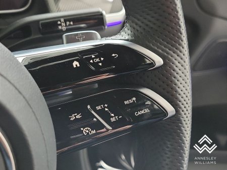 2024 Mercedes-Benz GLC Class GLC300e AMG Line 4Matic €64,950 thumbnail