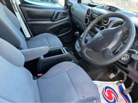 2013 Peugeot Partner 850 S L1 HDI €4,500