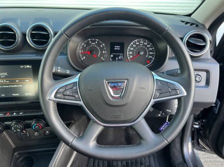 2023 Dacia Duster 1.0 COMFORT // APPLE CARPLAY/ANDROID AUTO // AIR CONDITIONING // CRUISE CONTROL €17,450