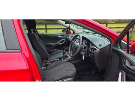 2016 Opel Astra 1.6CDTi 110PS SC €7,950 thumbnail