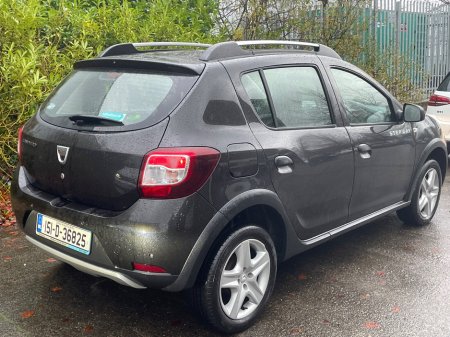 2015 Dacia Sandero Stepway TCe 90 S&S SIGNATURE €6,950