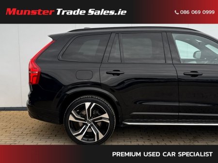 2022 Volvo XC90 PHEV T8 (390hp) R-Design AWD €71,950