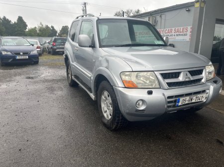 2005 Mitsubishi Pajero SWB