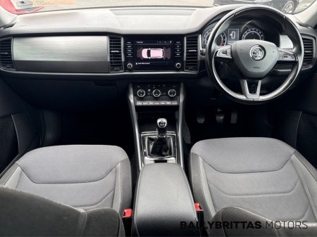 2018 Skoda Kodiaq 2.0 TDI 150HP 4X4 Ambition 7 Seat €22,750 thumbnail