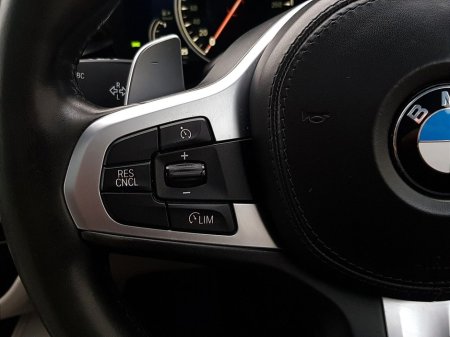 2017 BMW 5 Series 520d M Sport €29,995 thumbnail