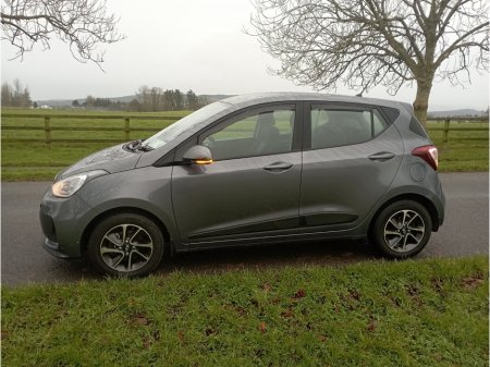 2018 Hyundai i10 1.0 Deluxe €8,990 thumbnail