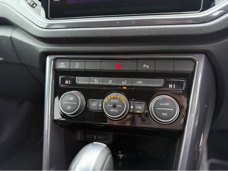 2021 Volkswagen T-Roc R-LINE - 2.0L DIESEL - AUTO - 12M WARRANTY - CAR: 1627 thumbnail