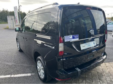2024 Ford Tourneo Connect Wheelchair Accessible SWB €29,950