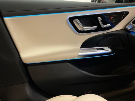 2025 Mercedes-Benz E Class E 300de AMG BLUE | Massage Seats for Driver, Heated Seats, Reversing Camera, Memory Seat Package €82,950 thumbnail