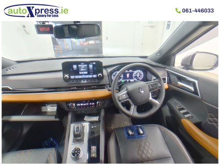 2023 Mitsubishi Outlander PHEV 4WD P – LUXURY 7-SEATER PLUG-IN HYBRID €40,995