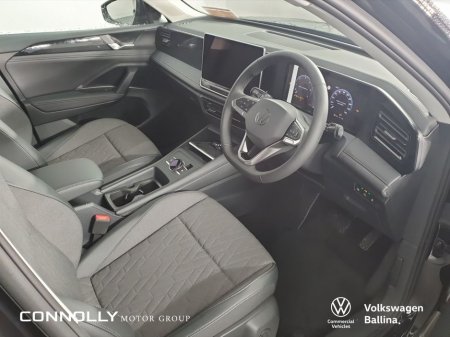 2026 Volkswagen Tiguan COMMERCIAL 2 SEAT
