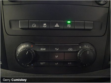 2017 Mercedes-Benz V Class 9 SEATER | AUTOMATIC | V200 COMPACT AVANTGARDE €39,950 thumbnail