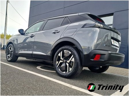 2025 Peugeot 2008 * 136HP ELECTRIC 50KWH * AUTO ALLURE * TRINITY MOTORS * €27,945 thumbnail