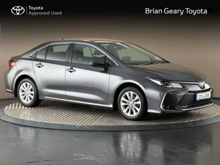 2023 Toyota Corolla LUNA SALOON AUTO Hybrid €27,950