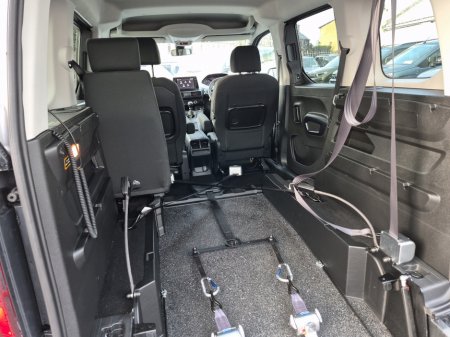 2024 Peugeot Rifter Allure Lowered Floor Wheelchair Access €24,995 thumbnail