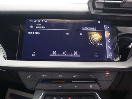 2022 Audi A3 35 TDI 150HP S tronic SE €24,750 thumbnail