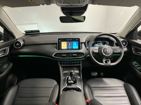 2024 MG HS Trophy 1.5 T-GDI PHEV 122BHP - Reversing Camera - Sat Nav - Climate Control - Heated Seats - Keyless Start - Apple CarPlay/Android Auto €31,450