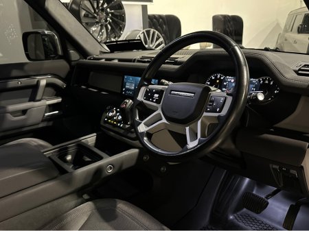 2022 Land Rover Defender D110 3.0 TURBO DIESEL COMMERCIAL €49,950 thumbnail