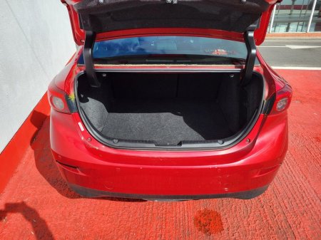 2016 Mazda Mazda3 2.2D (150 hp) Executive 6MT €10,995