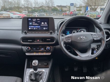 2022 Hyundai Kona 1.0 T-GDI Executive Two Tone Roof €25,950 thumbnail