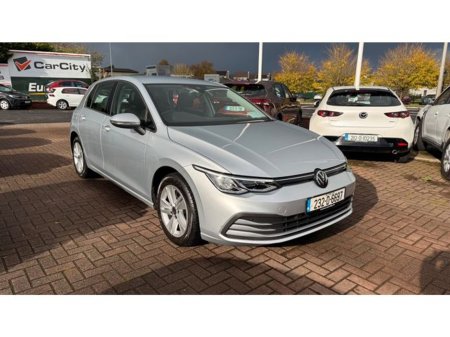 2023 Volkswagen Golf Life 1.0 TSI 110HP 5DR