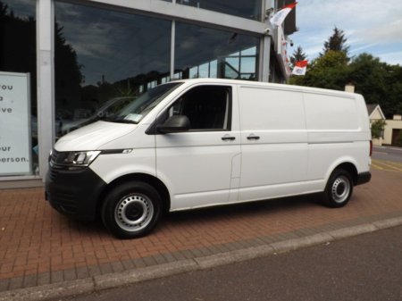 2021 Volkswagen Transporter 2.0 TDi 110Bhp Lwb, White, 1 owner, Rear Sensors, 124km, €21545 plus vat. €21,545