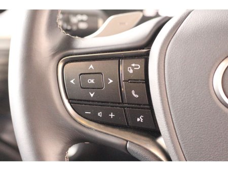 2020 Lexus ES 300 H 2.5 ES CVT 215BHP €30,899 thumbnail