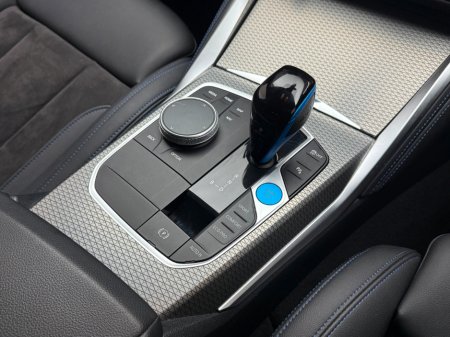 2022 BMW i4 40 M SPORT EDRIVE €37,990 thumbnail