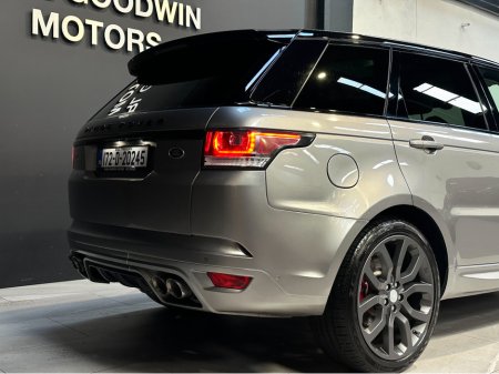 2017 Land Rover Range Rover Sport 3.0 MY17 SDV6 DYNAMICS HSE €29,950 thumbnail