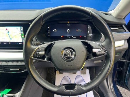 2021 Skoda Octavia STYLE 2.0 TDI // APPLE CARPLAY/ANDROID AUTO // SERVICE RECORD // SAT NAV // DIGITAL CLUSTER €22,950