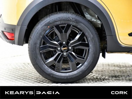 2025 Dacia Sandero Stepway Extreme TCe 90 GSR2 €23,990 thumbnail