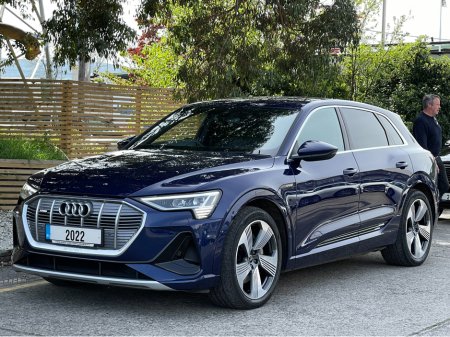 2022 Audi e-tron S LINE 55 QUATTRO...WARRANTY INCLUDED...FINANCE PROVIDED....