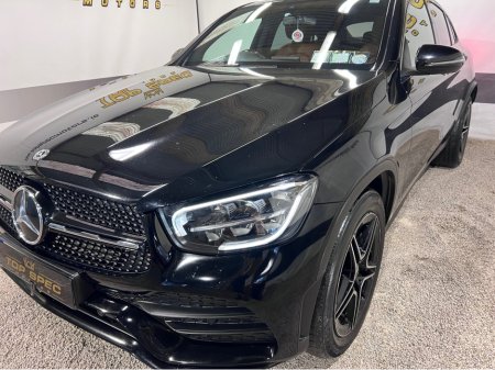 2020 Mercedes-Benz GL Class 200 D COUPE 5DR AUTO €38,900 thumbnail