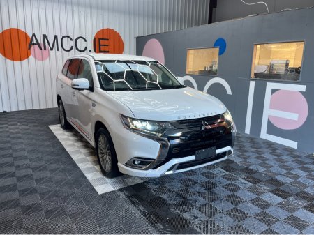 2019 Mitsubishi Outlander €22950! OUTLANDER 2.4 HYBRID / 72k KMs / HEATED SEATS + STEERING WHEEL , REVERSE CAMERA , ADAPTIVE CRUISE & MORE €22,950
