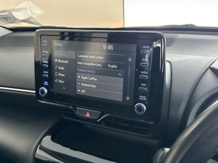 2023 Toyota Yaris Cross HYBRID LUNA €26,950 thumbnail