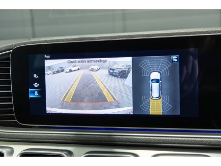 2019 Mercedes-Benz GLE Class GLE 300 d 4MATIC €49,950 thumbnail